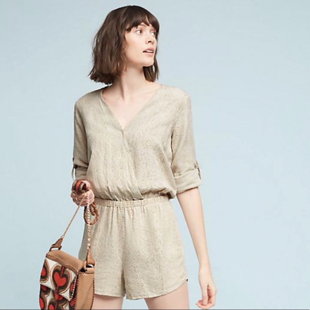 Anthropologie Cloth&Stone beige snakeprint romper